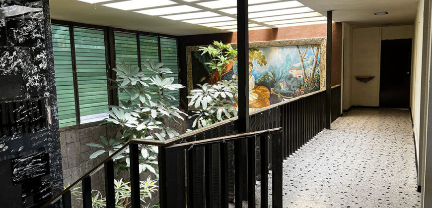 CASA EN VENTA EN BOULEVARD 14 SUR, JARDINES DE SAN MANUEL, PUEBLA